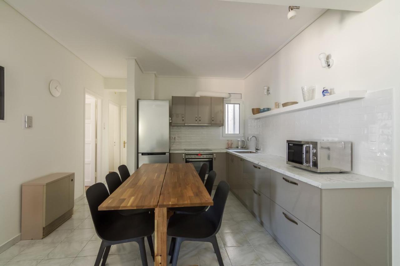 Breathtaking Acropolis View From An Elegant 3br Apt *