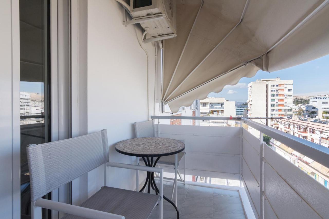 Breathtaking Acropolis View From An Elegant 3br Apt Athen
